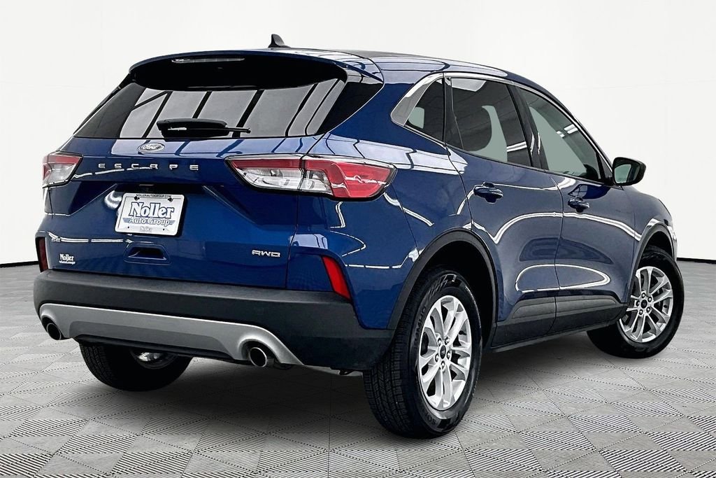 Certified 2022 Ford Escape SE with VIN 1FMCU9G60NUB72198 for sale in Kansas City