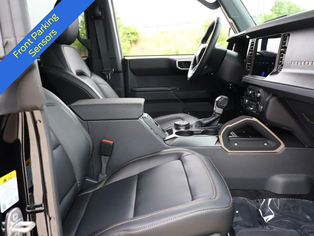New 2026 Shadow Black Ford Badlands® image 9