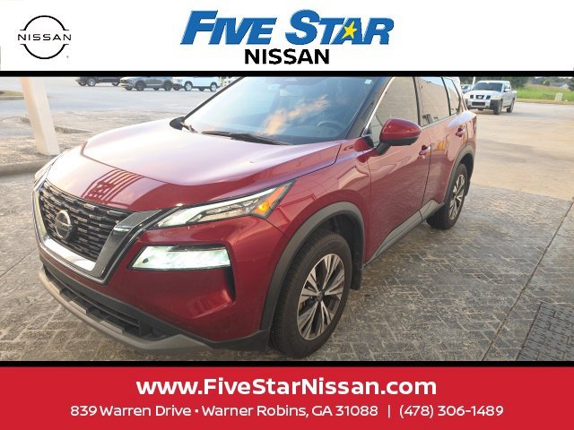 Used 2021 Red Nissan SV image 1