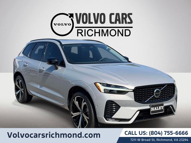 2023 Volvo XC60 B5 Ultimate Dark Theme