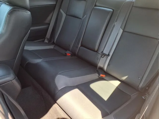 Used 2023 White Dodge SXT image 10