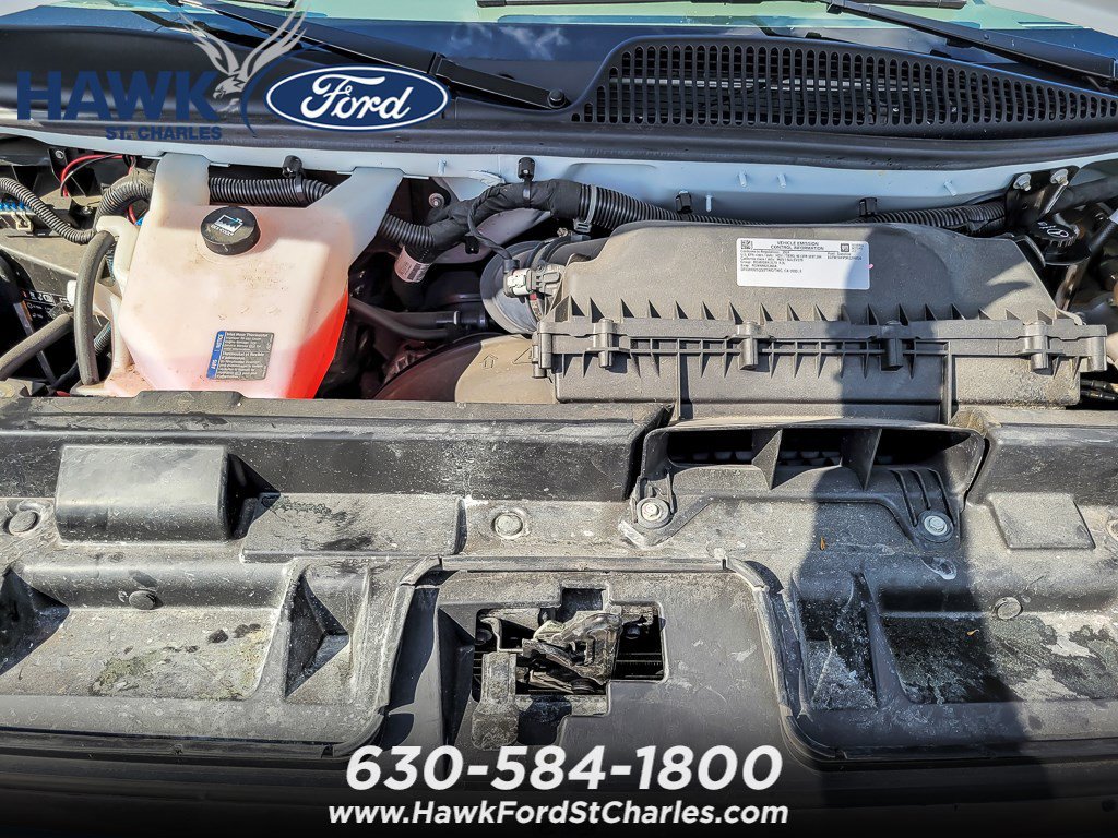 Used 2024 Summit White GMC CARGO image 18