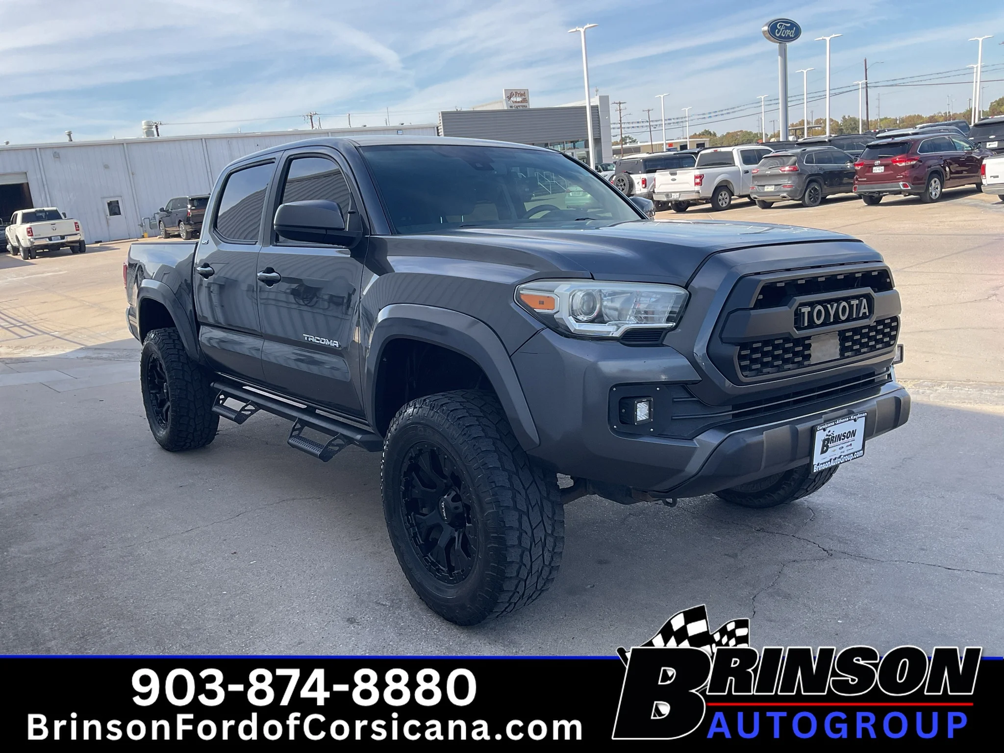 Used 2018 Magnetic Gray Metallic Toyota SR5 image 3