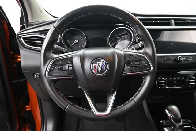 Used 2023 SUNSET GLOW METALLIC Buick Select image 14