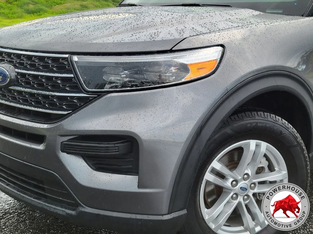 Used 2023 Gray Ford XLT image 10