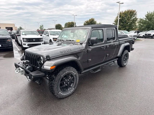 Used 2024 Gray Jeep Willys image 3