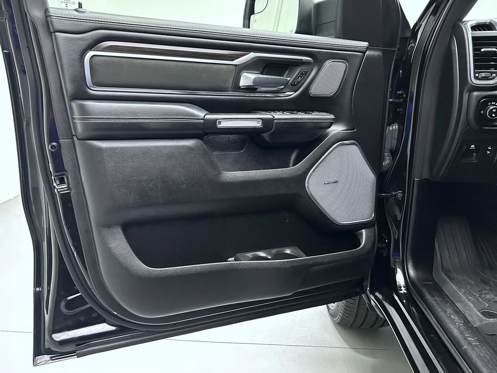 Used 2025 Black Ram Laramie image 9