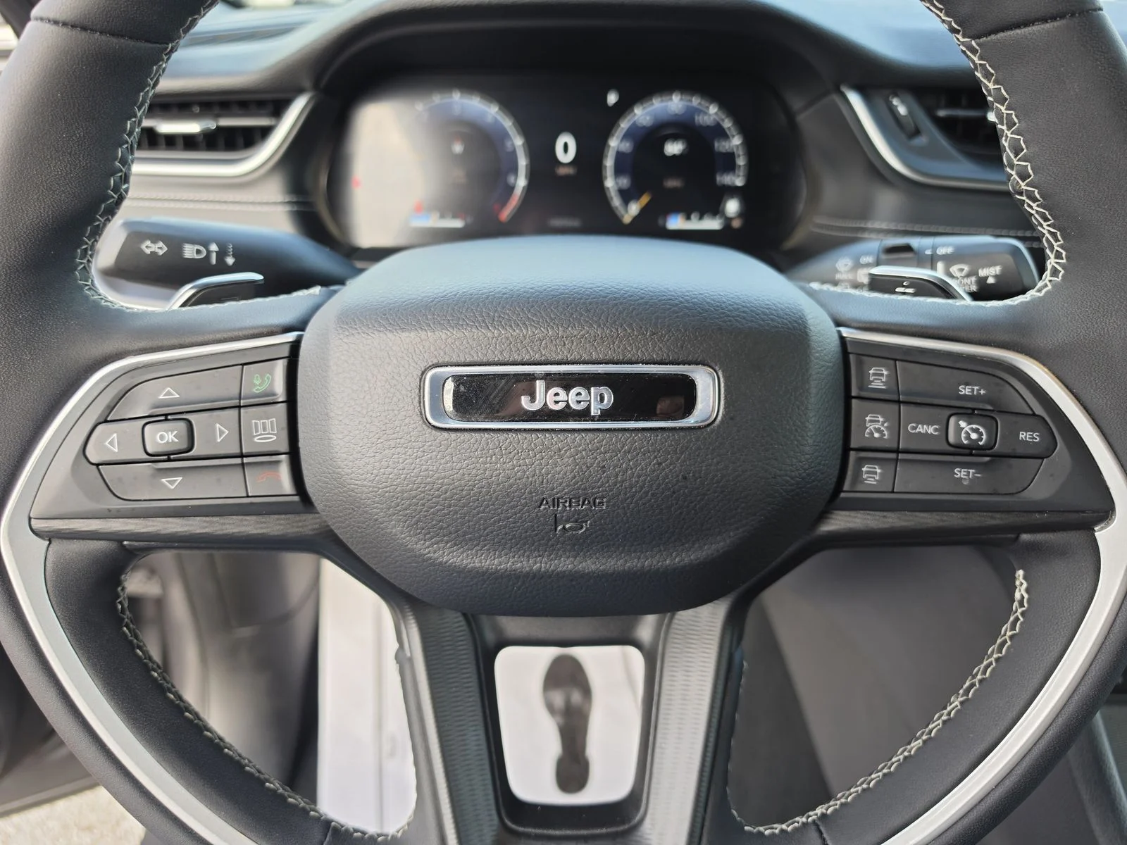 Used 2024 Gray Jeep Laredo X image 36