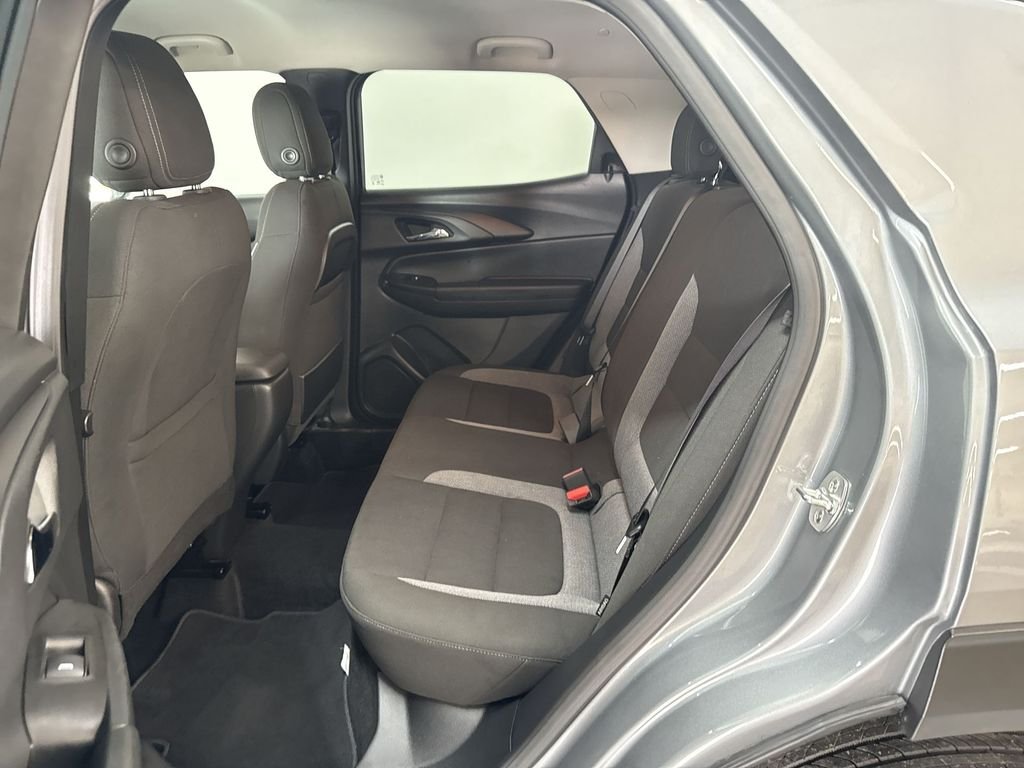 Used 2025 Sterling Gray Metallic Chevrolet LT image 15