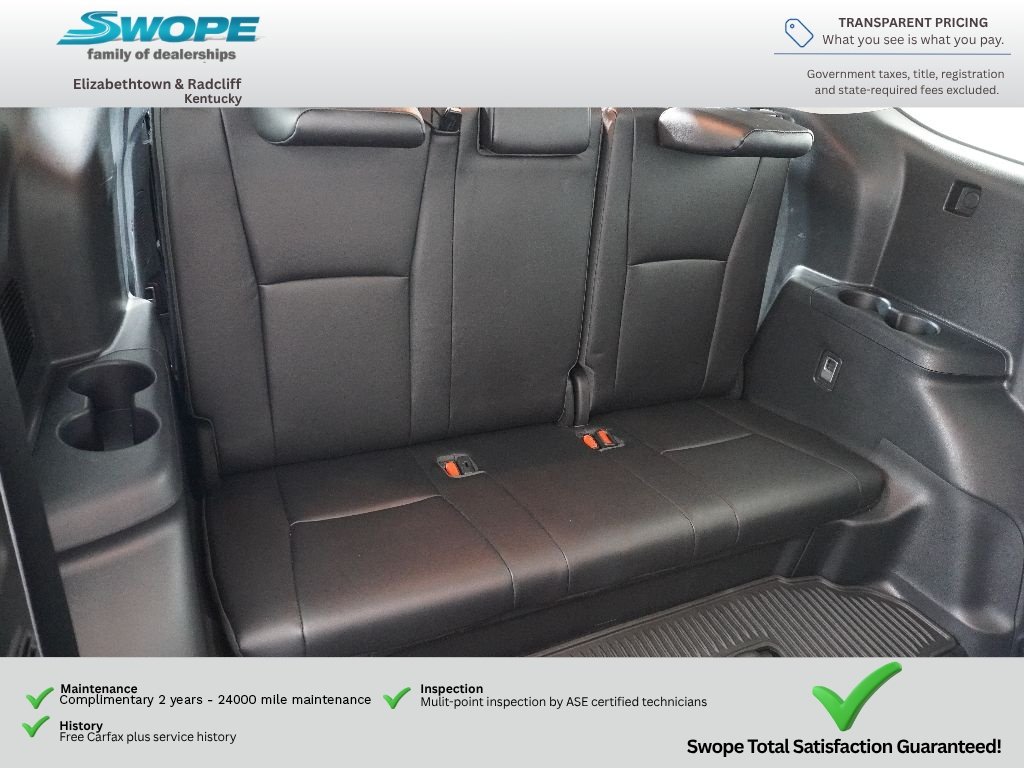 Used 2022 Wind Chill Pearl Toyota XLE image 11