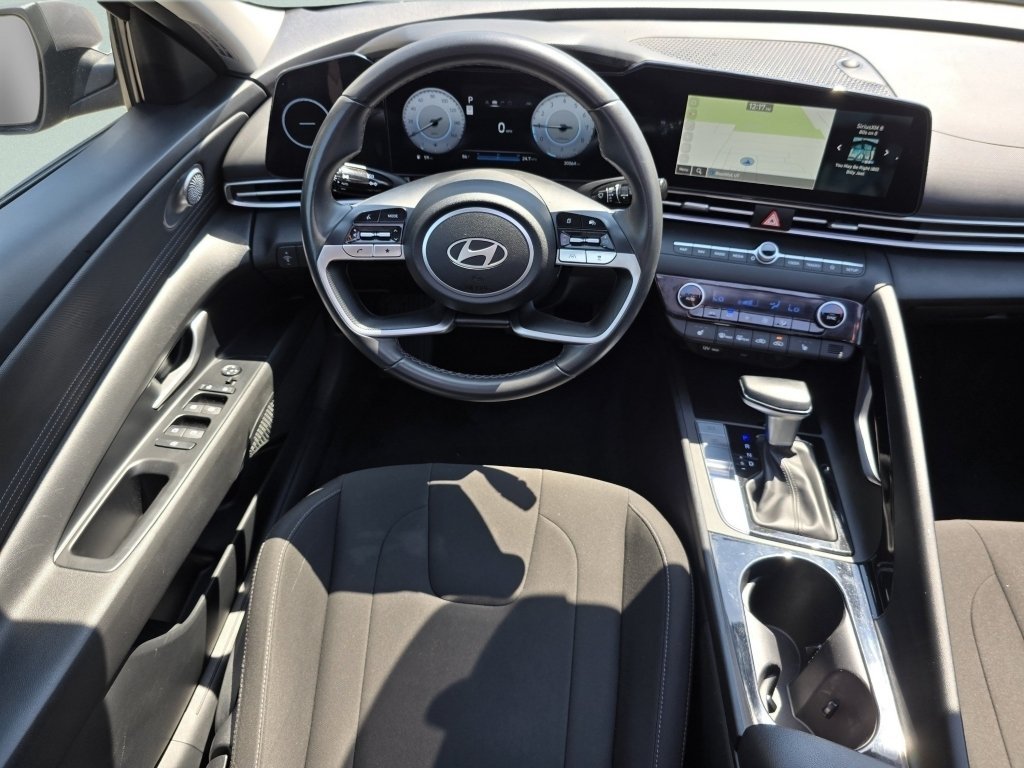 Used 2025 Fluid Metal Hyundai SEL Convenience image 33