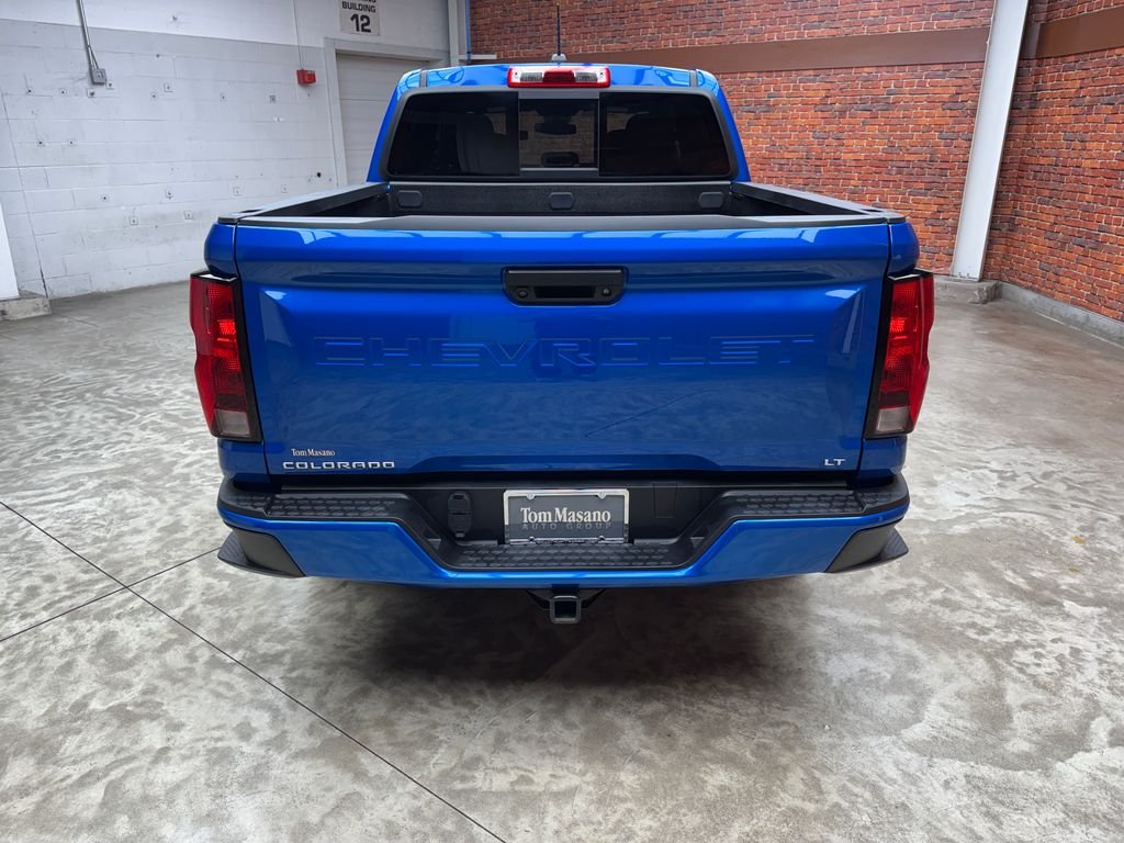 Used 2023 Blue Chevrolet LT image 3