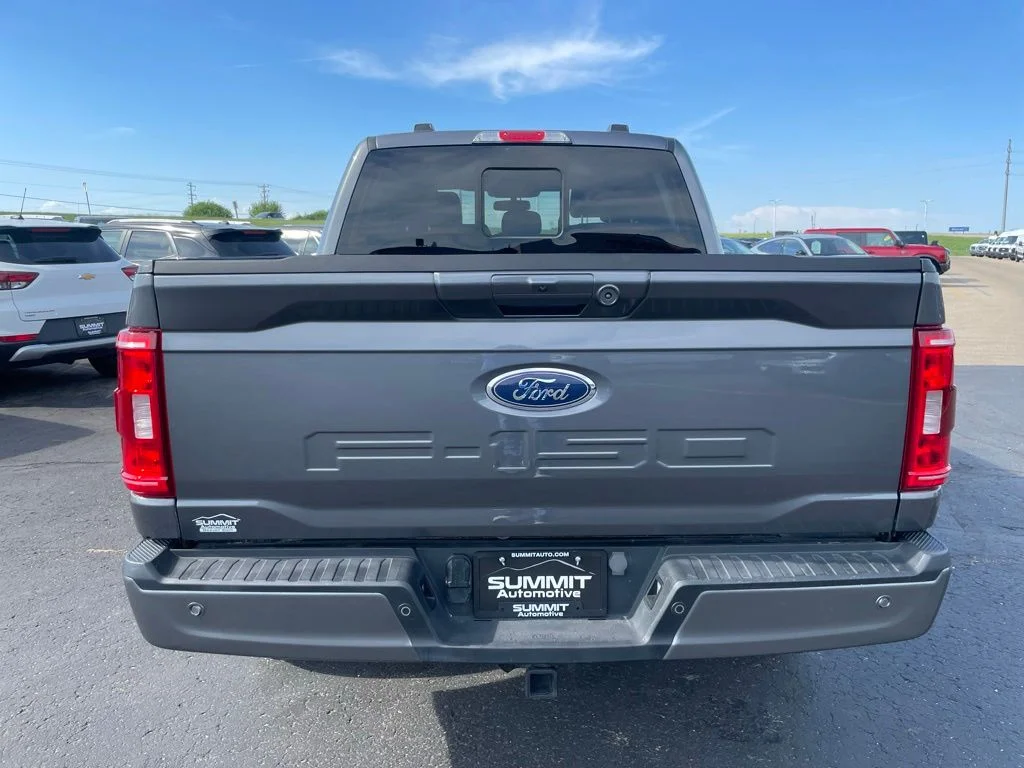 Used 2023 Gray Ford XLT image 33