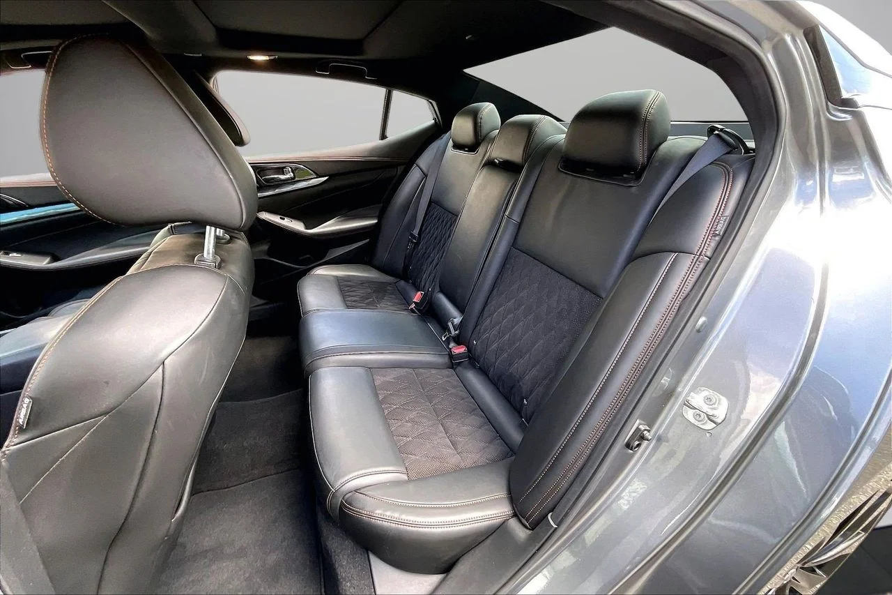 Certified Used 2021 Gray Nissan SR image 23