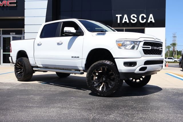 2022 RAM 1500 Big Horn/Lone Star 4x4 Crew Cab 5'7's photo