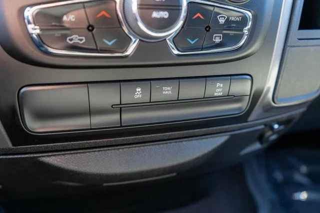 Used 2022 Red Ram Warlock image 23