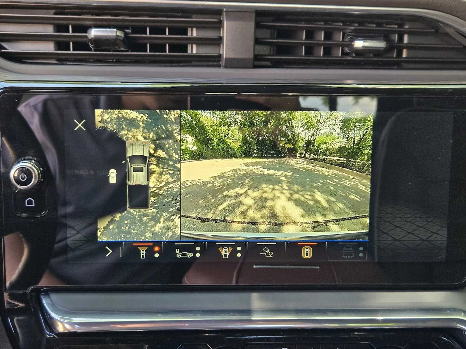 New 2026 Summit White GMC Denali Ultimate image 12