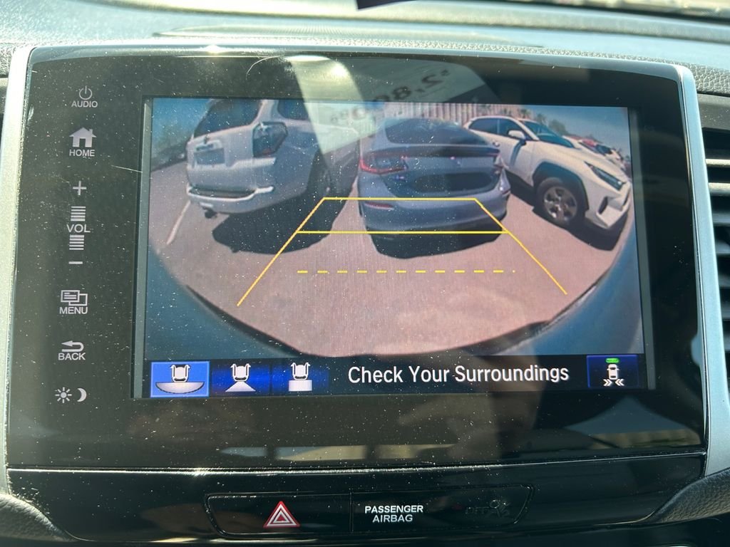 Used 2019 White Honda RTL-E image 26