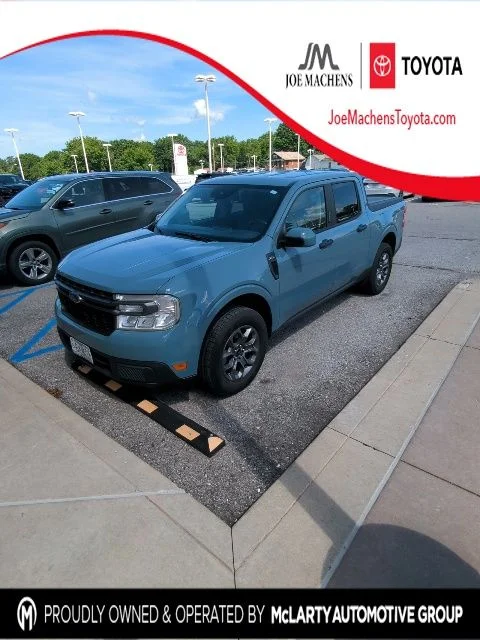 Used 2022  Ford XLT image 1