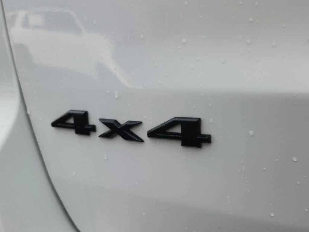 Used 2022 Bright White Clearcoat Jeep Laredo X image 14