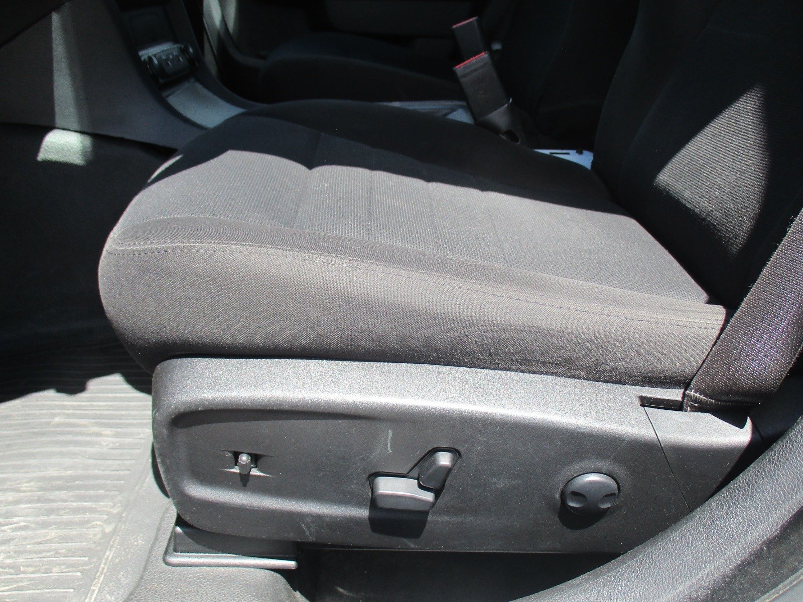 Used 2023 WHITE Dodge Police image 14