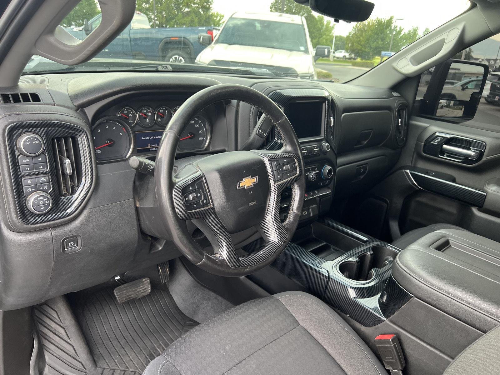 2021 Chevrolet Silverado 2500HD LT - Photo 17