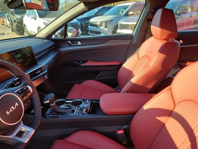 New 2026 Wolf Gray Kia GT-Line FWD image 8