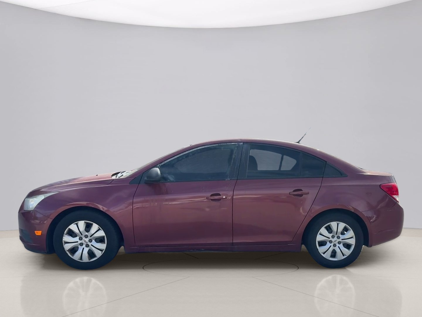 Used 2013 Red Chevrolet LS image 2