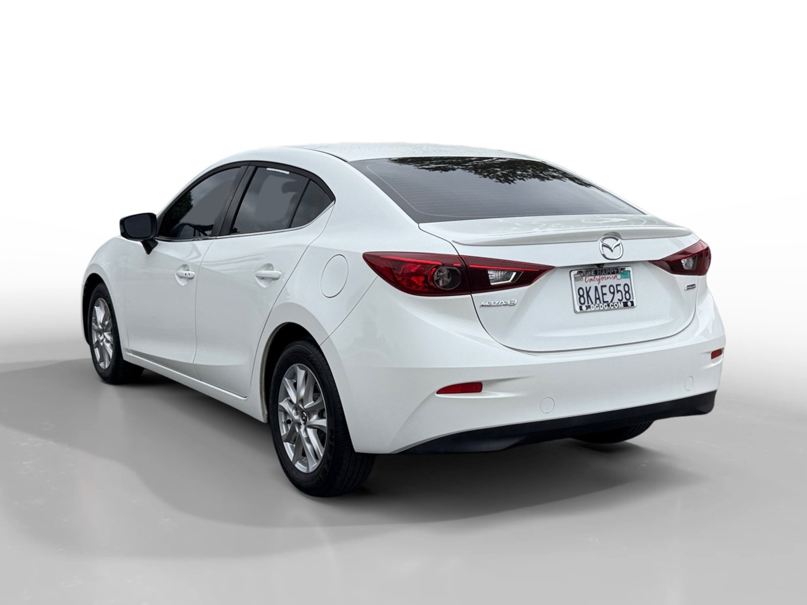 Used 2016 Snowflake White Pearl Mazda i Touring image 3