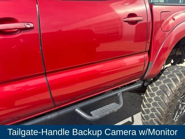 Used 2011 Red Toyota Base image 9