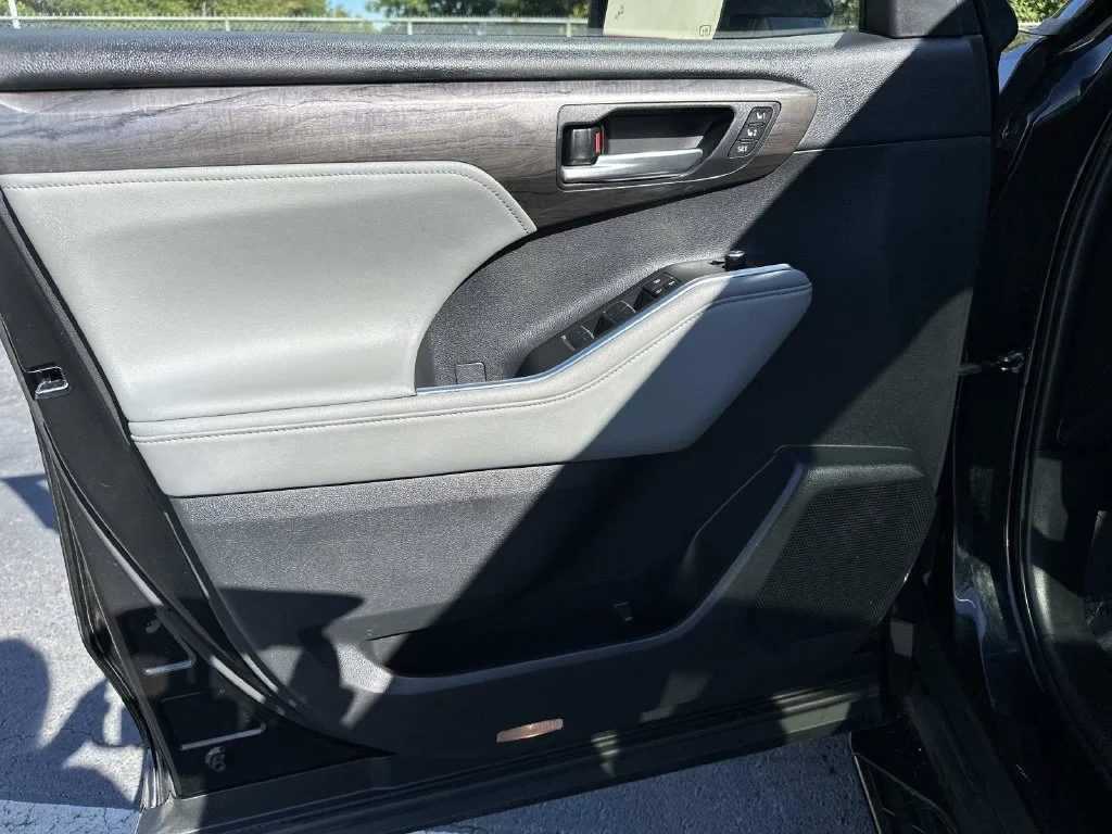 Certified Used 2023 Black Toyota Platinum image 25