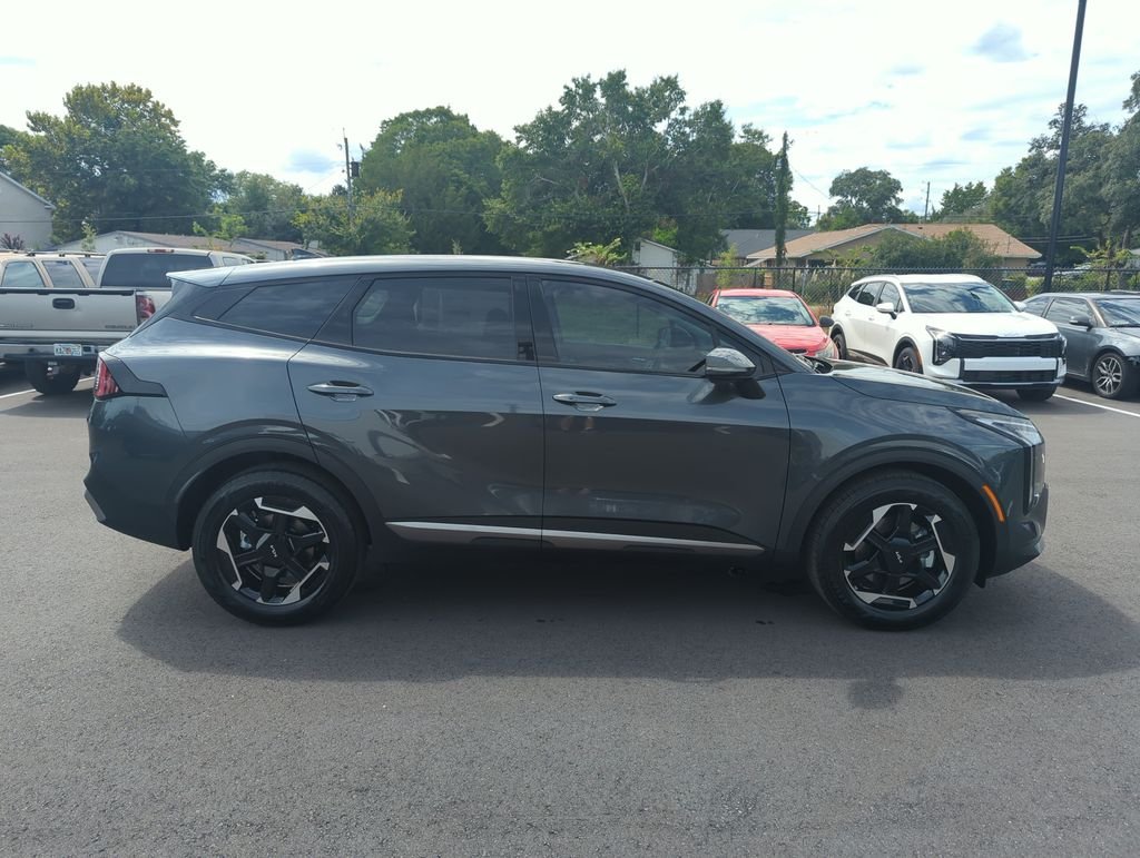 New 2027 Gravity Gray Kia S image 8