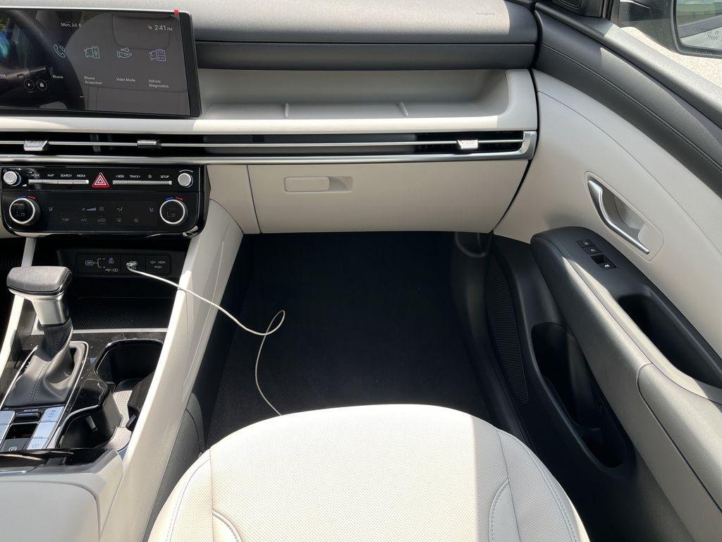 New 2026 Serenity White Hyundai SEL Sport image 16