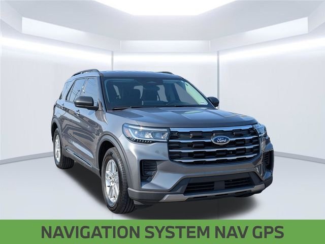 Used 2025 Gray Ford Active image 9
