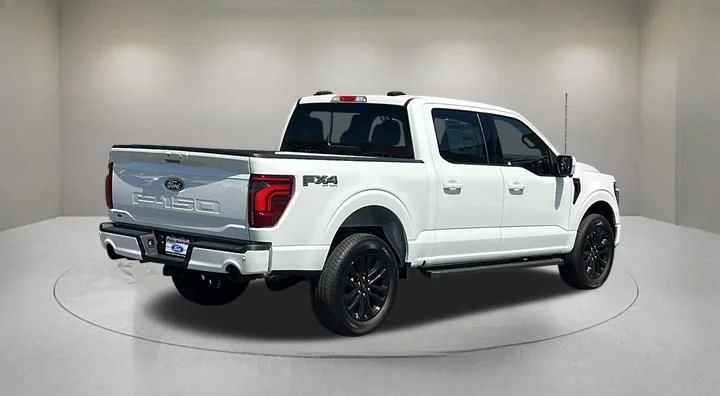 New 2026 Star White Metallic Tri-Coat Ford Lariat® image 5