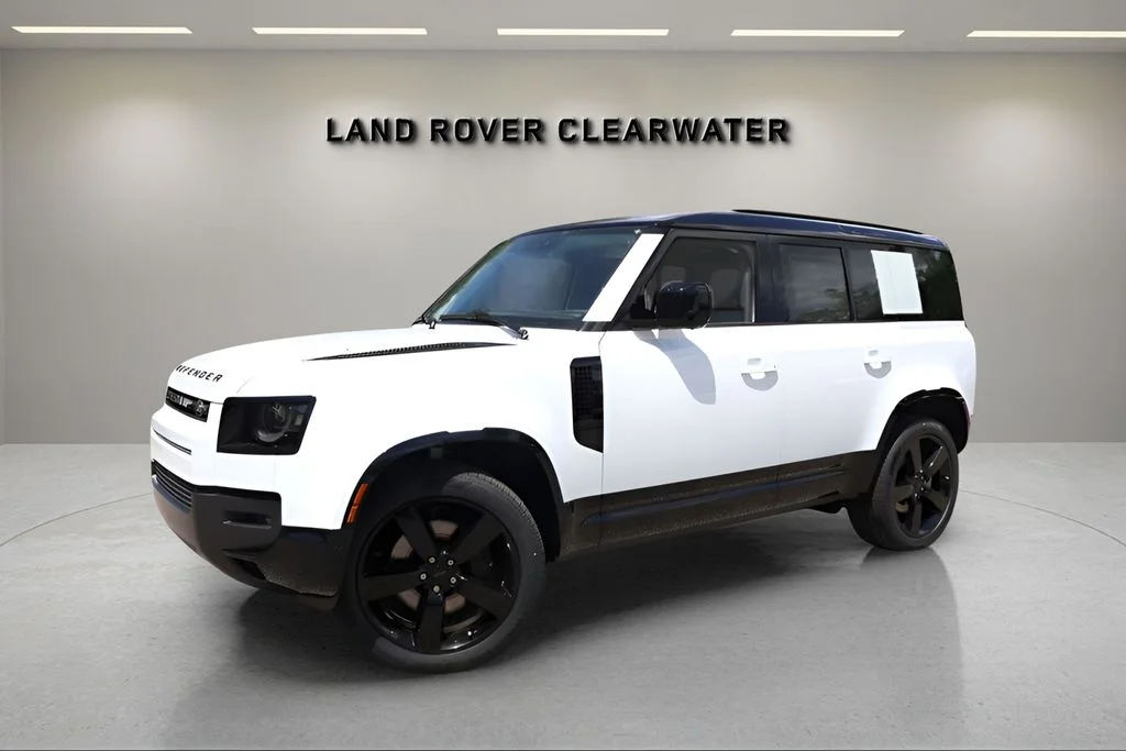 New 2026 Fuji White Land Rover X-Dynamic SE image 1