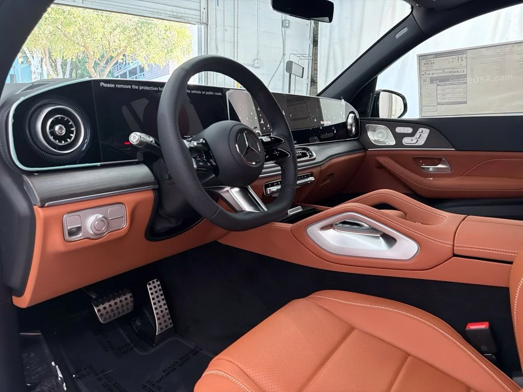 New 2027 White Mercedes-Benz GLS 450 image 13
