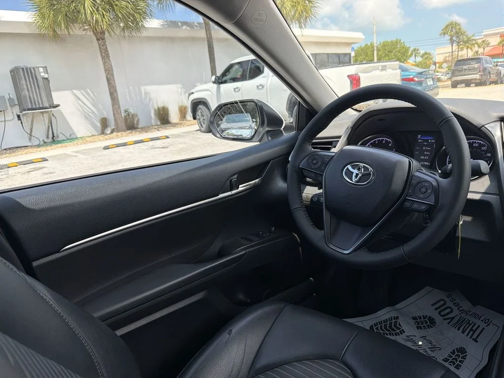 Used 2021 White Toyota SE image 15