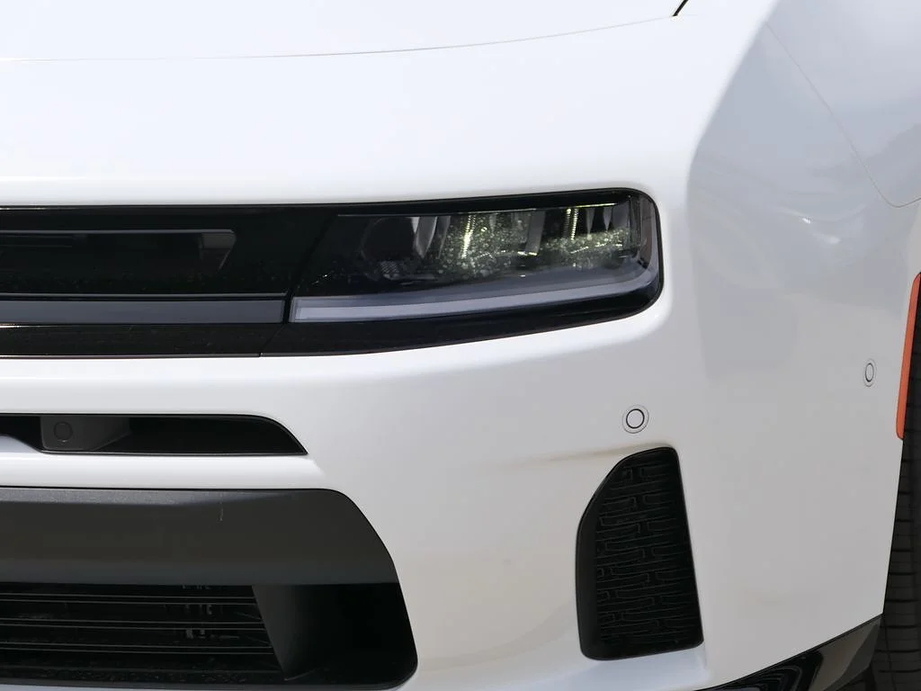 New 2026 White Knuckle Clear Coat Dodge Daytona Scat Pack 4-Door AWD image 7