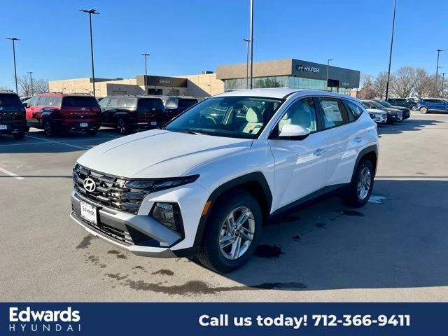 2025 Hyundai TUCSON SE