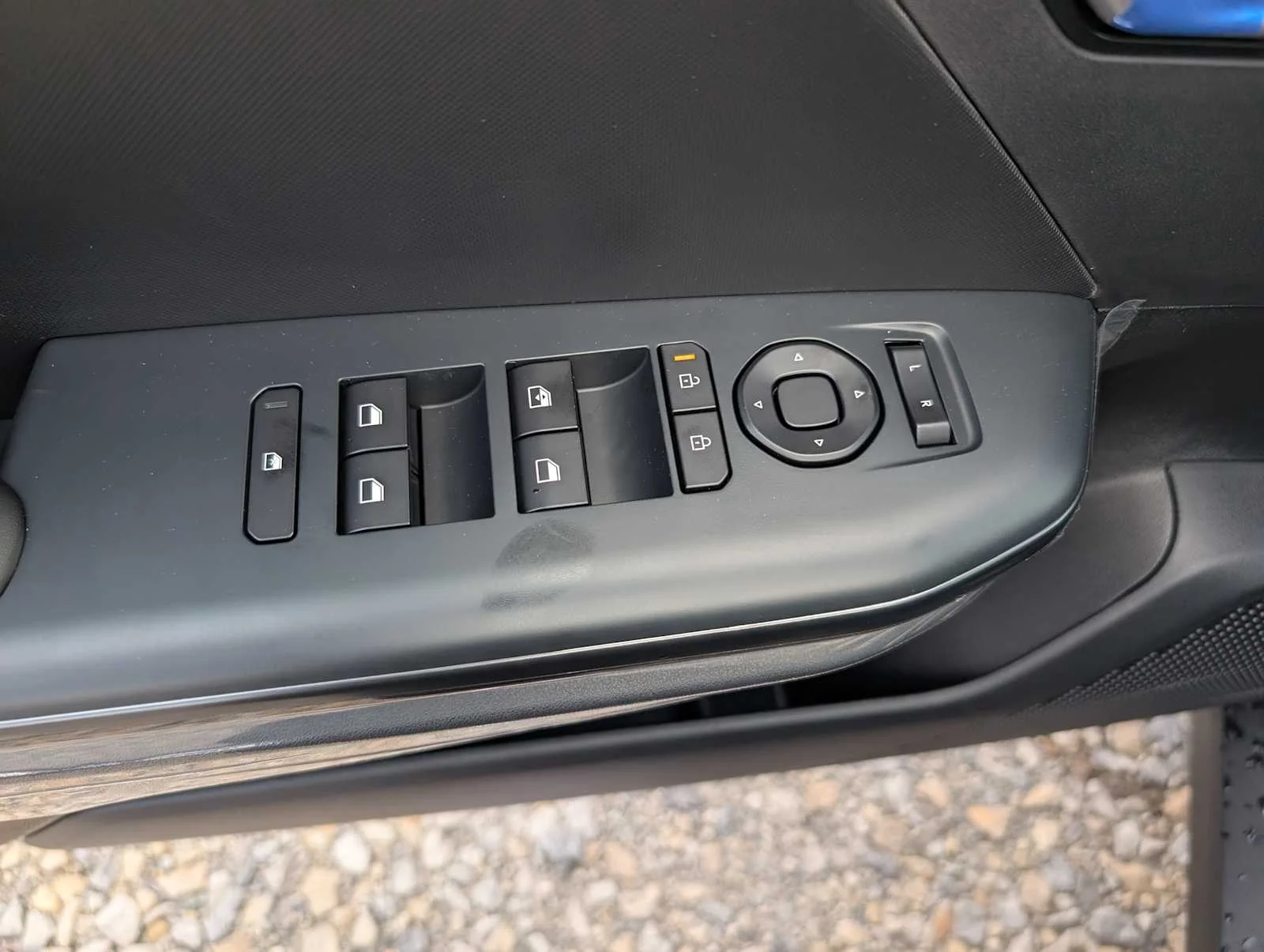 New 2026 Aurora Black Pearl Kia LXS image 27