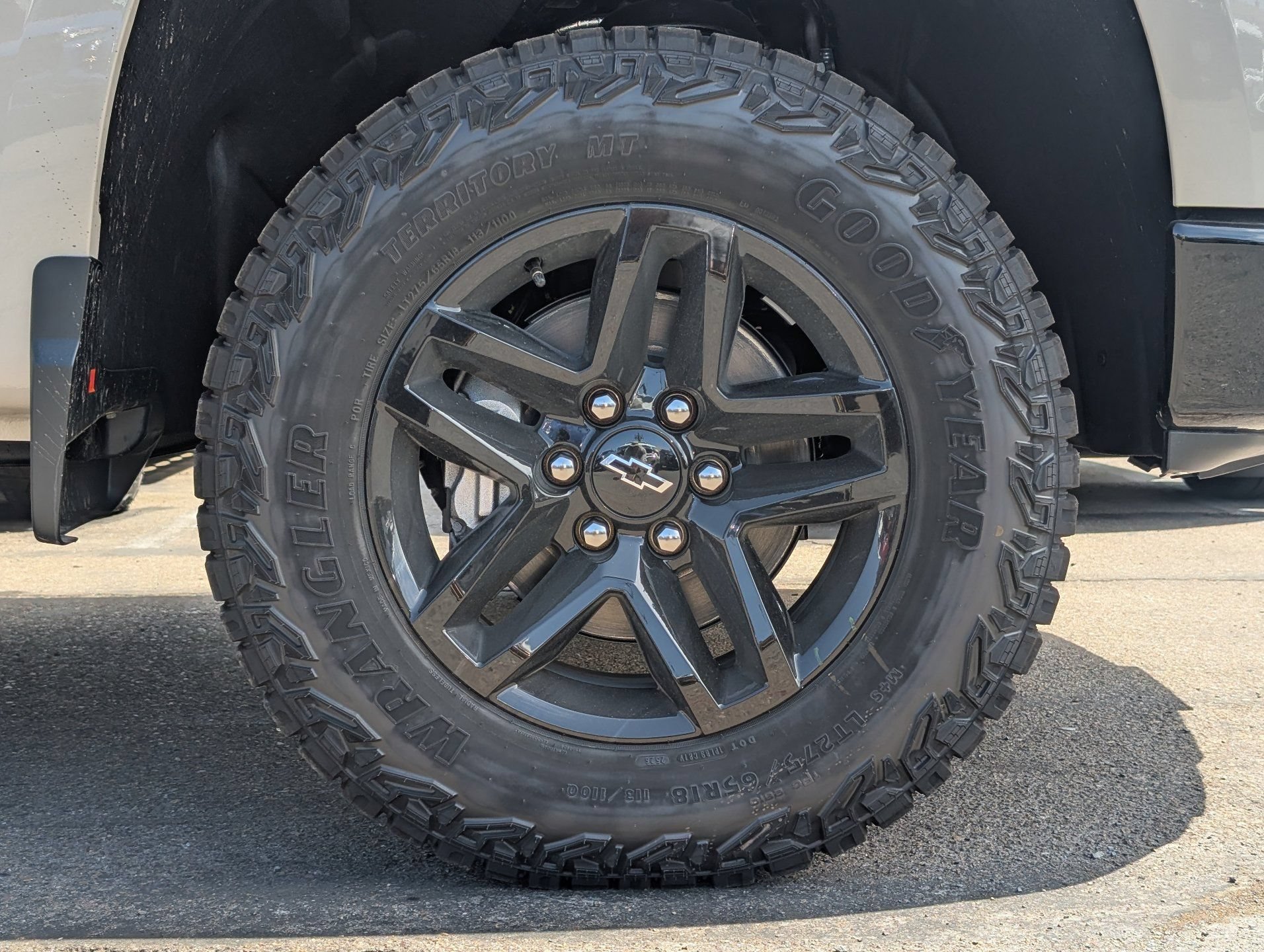 2026 Chevrolet Silverado 1500 Custom Trail Boss - Photo 6