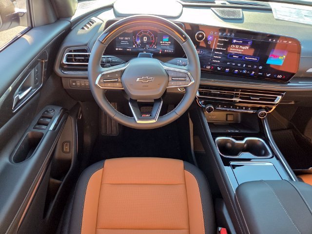 2027 Chevrolet Traverse Z71 - Photo 9