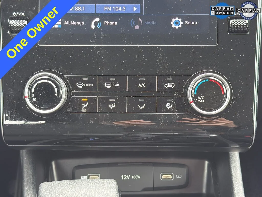 Used 2024 Silver Hyundai SE image 18