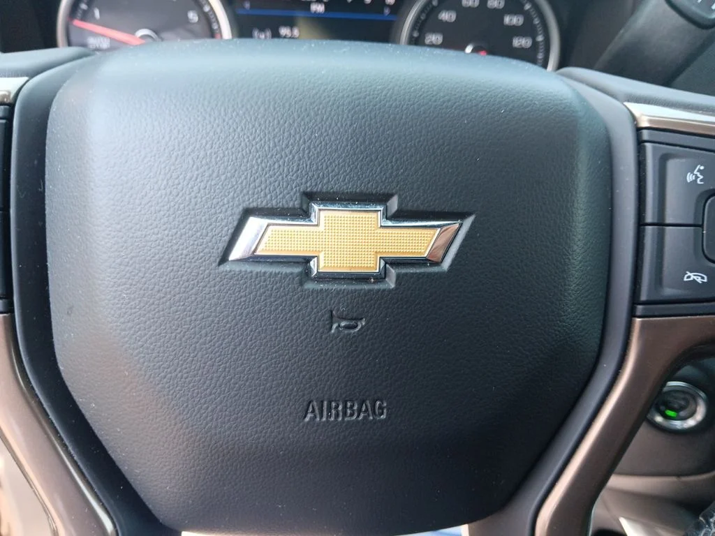 Used 2019 Havana Brown Metallic Chevrolet High Country image 19