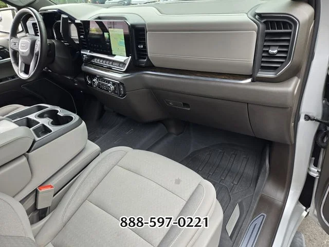 Used 2022 Quicksilver Metallic GMC SLE image 18