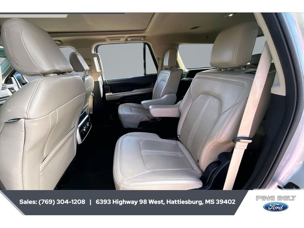 Used 2024 Iconic Silver Metallic Ford Limited image 19