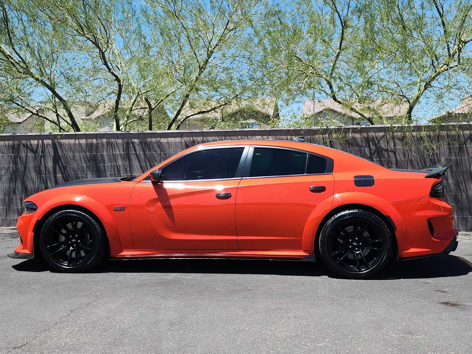 Used 2023 Go Mango Dodge Scat Pack Widebody image 5