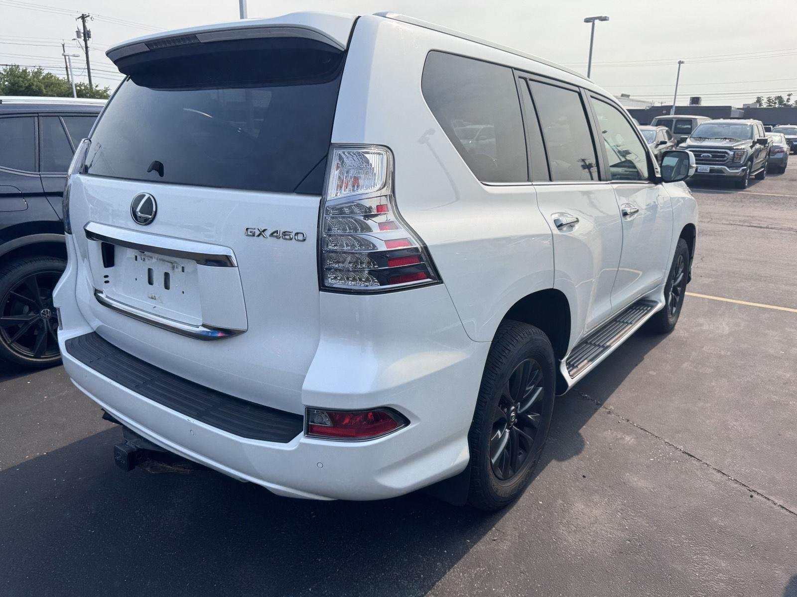 Used 2020 Starfire Pearl Lexus GX 460 Premium image 4