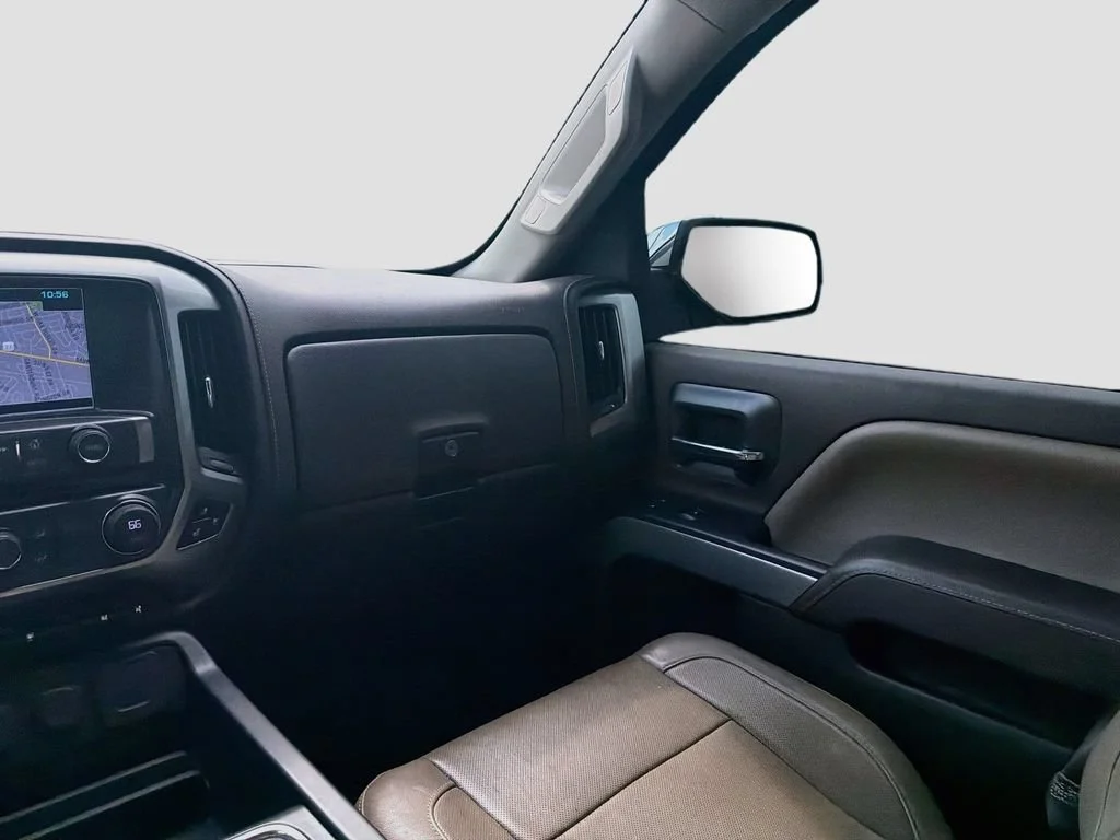 Used 2017 BLACK Chevrolet LTZ image 25